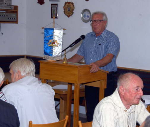 (6) Erwin Sedlmeier Europa Club Vorsitzender bei seinem Gruworten